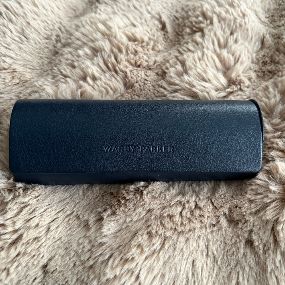 Warby Parker Eyewear Sunglasses Magnetic Hard Shell
Case Navy Blue White Inside